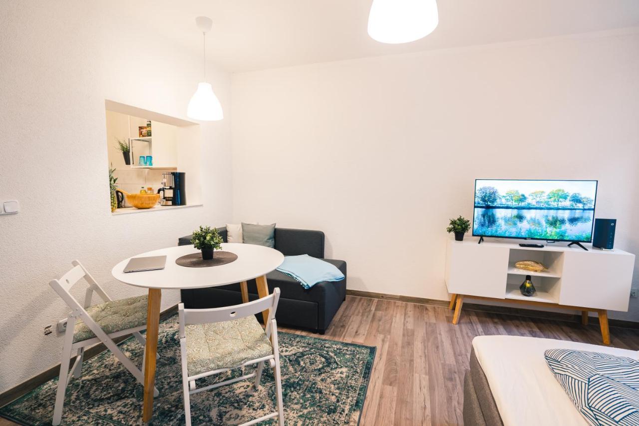 Maria - Zentrum Neu Renoviert Apartment